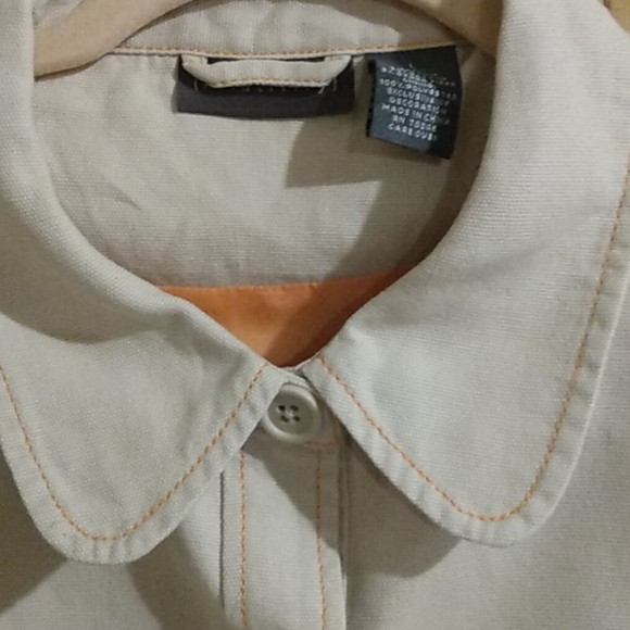 Beige jacket - Picture 2 of 2